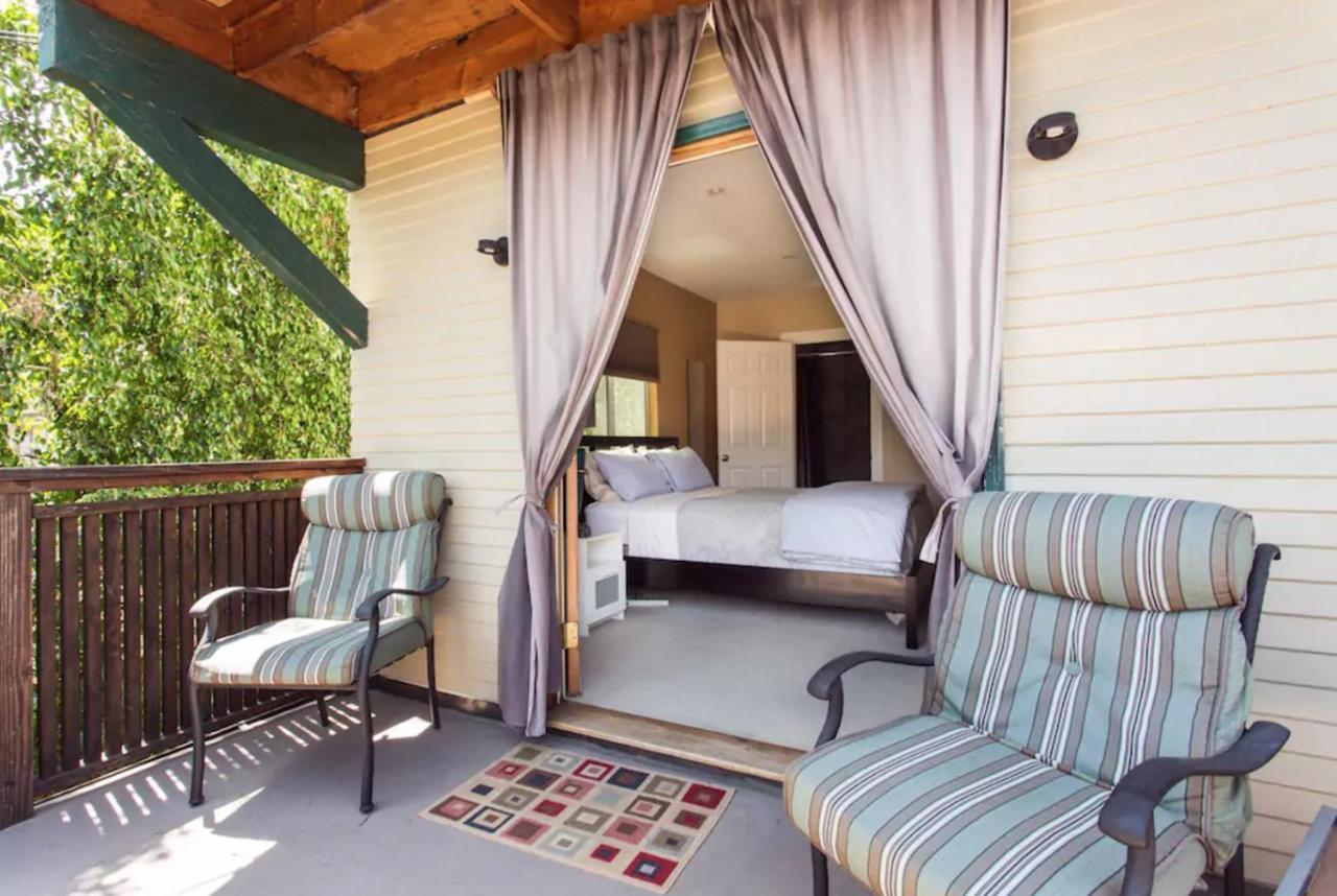 The Big Bungalow Rooms Los Ángeles Exterior foto
